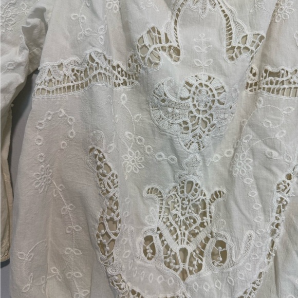 Alice + Olivia Alta Peasant Cutout Embroidered Blouse, Top, white,Medium - Picture 4 of 6